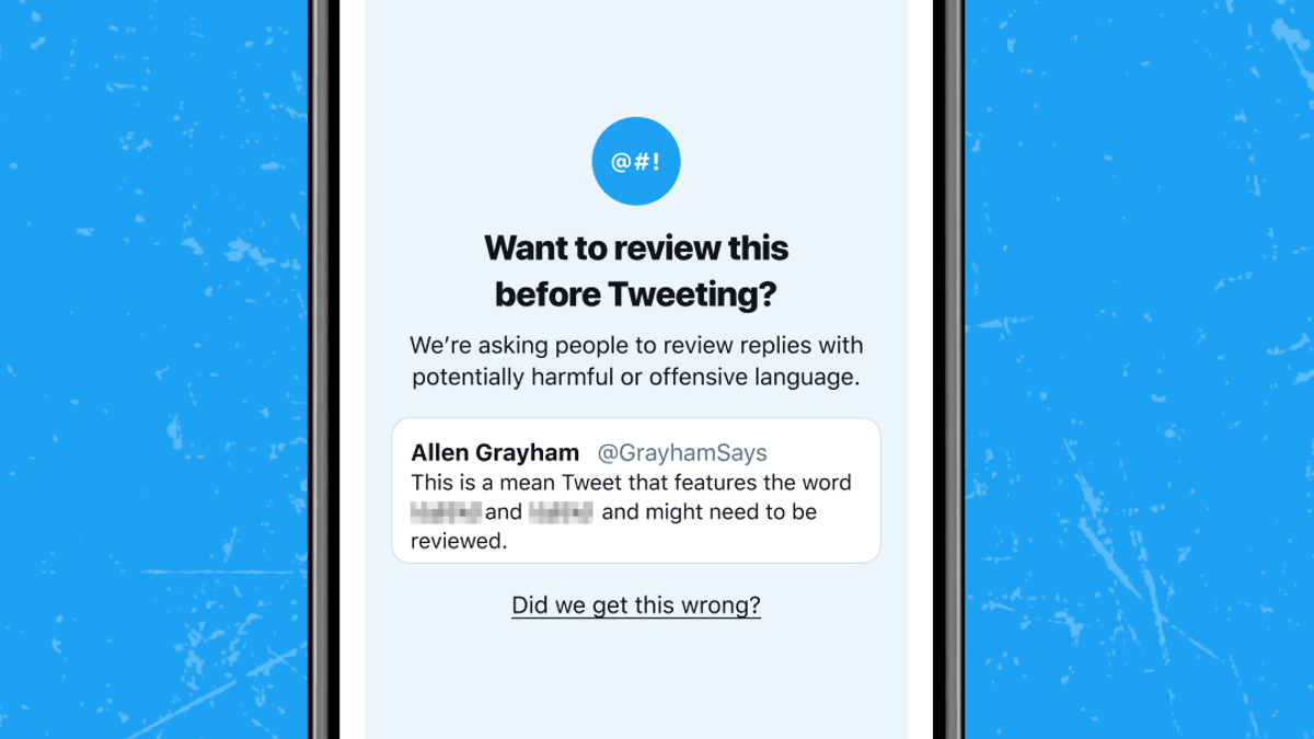 Twitter's new prompt on offensive language usage